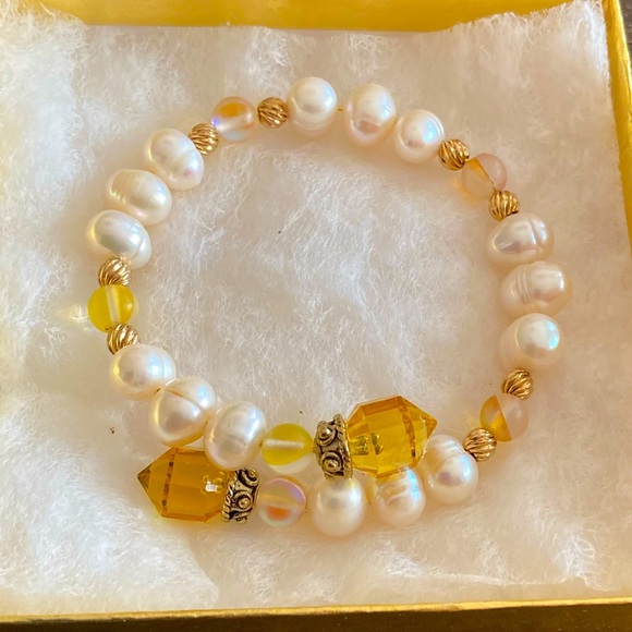 Pearl Cuff Bracelet with Vintage Crystals & Mermaid Glass Beads - Picture 2 of 5